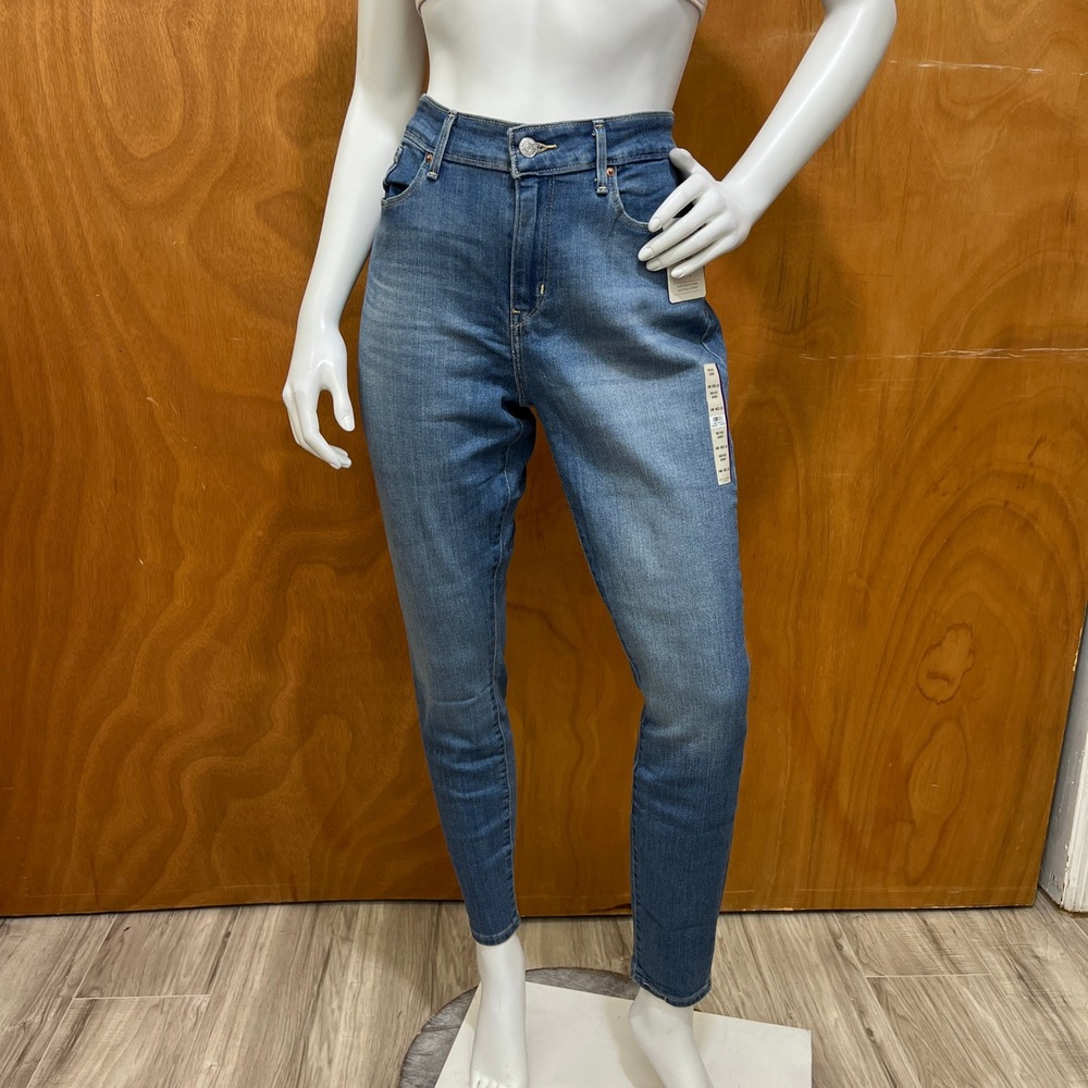 Levi Strauss Signature Women's Mid Rise Skinny Blue Jeans Size 14M (W32 L30)